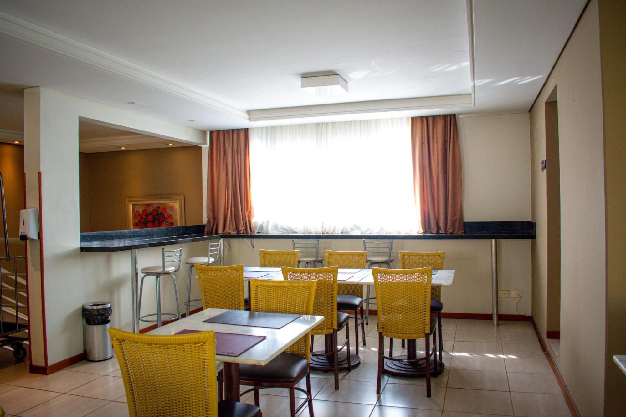 Barigui Park Hotel Curitiba Esterno foto